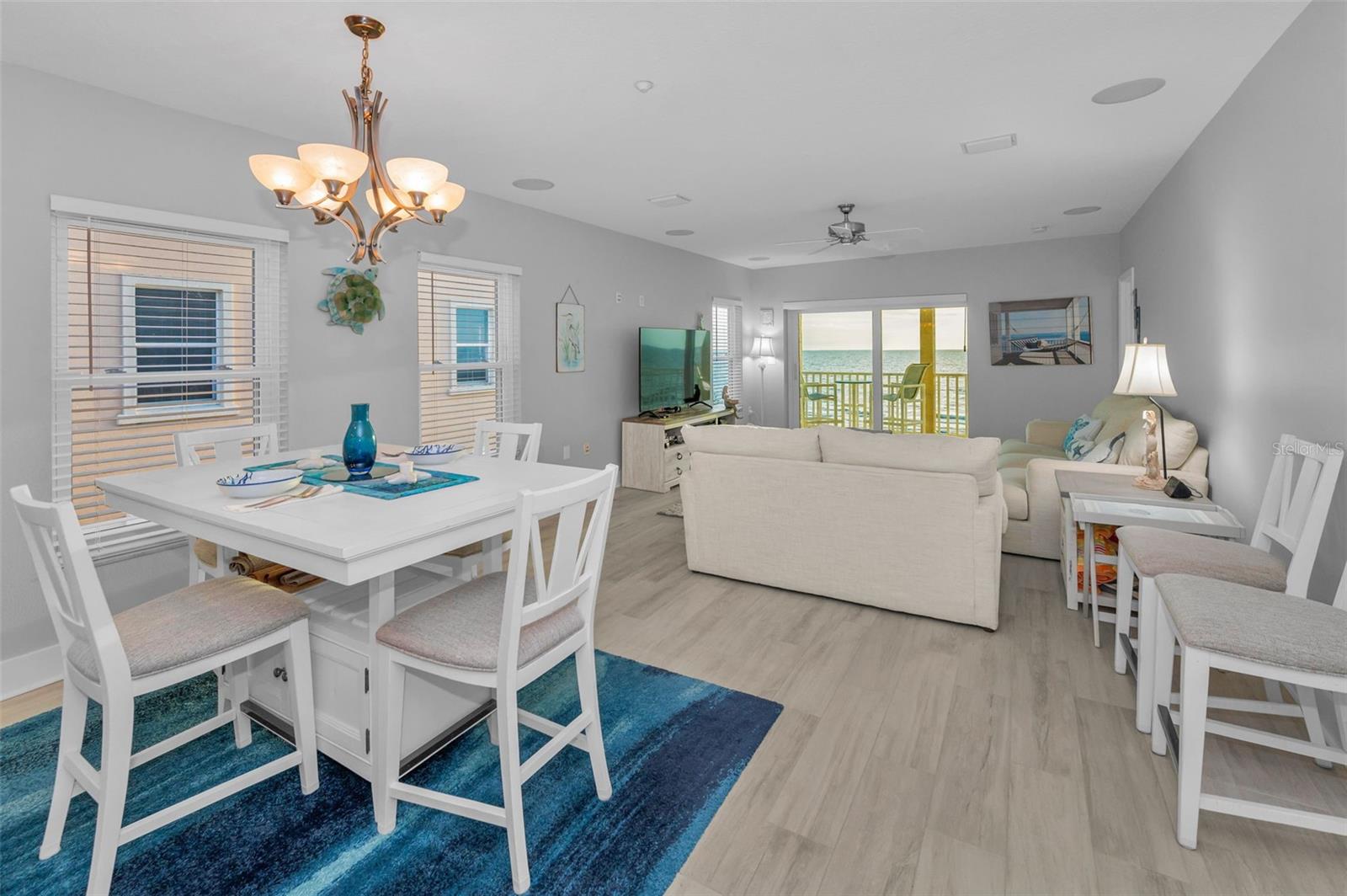 SUNDOWNER CONDO - Residential