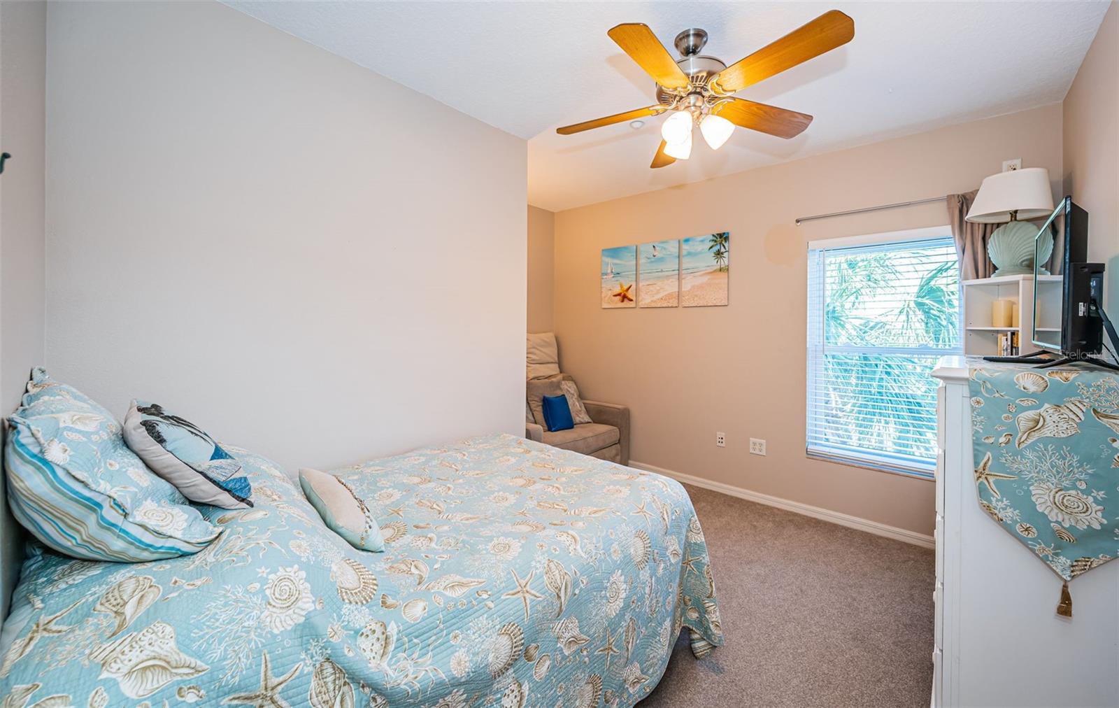 SUNDOWNER CONDO - Residential