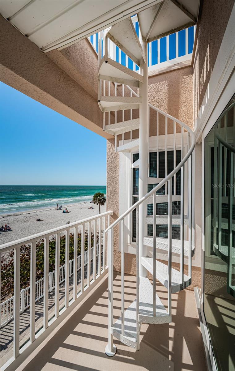 SUNDOWNER CONDO - Residential