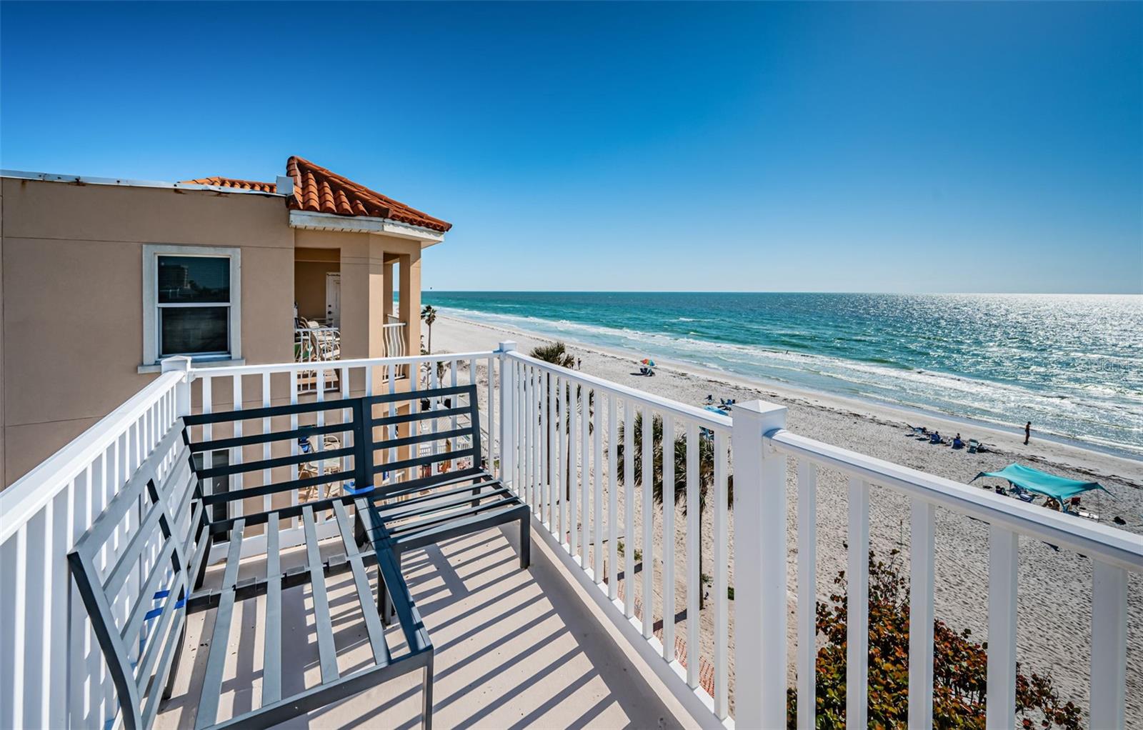 SUNDOWNER CONDO - Residential