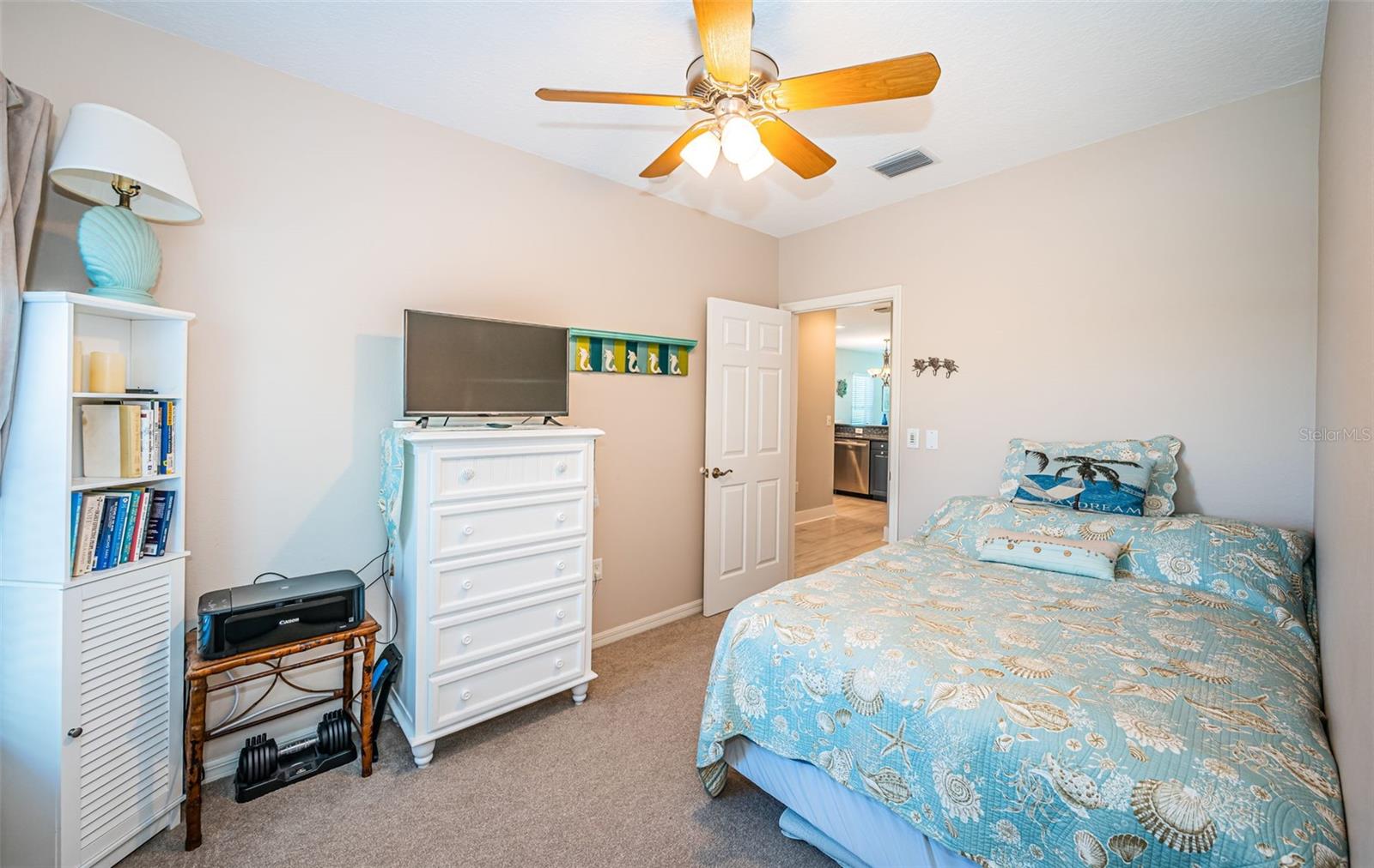 SUNDOWNER CONDO - Residential