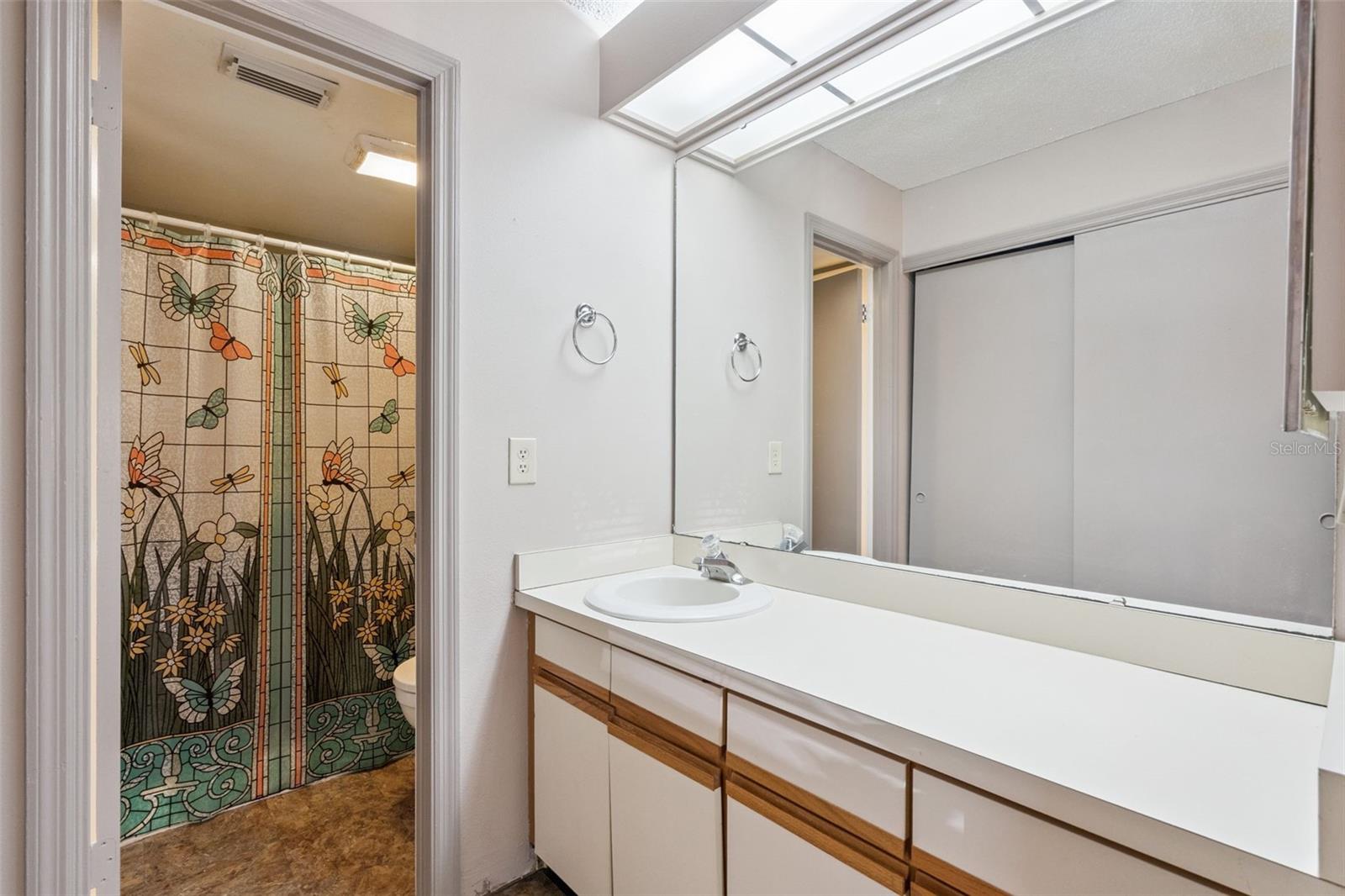 DEER RUN UNIT 14B - Residential