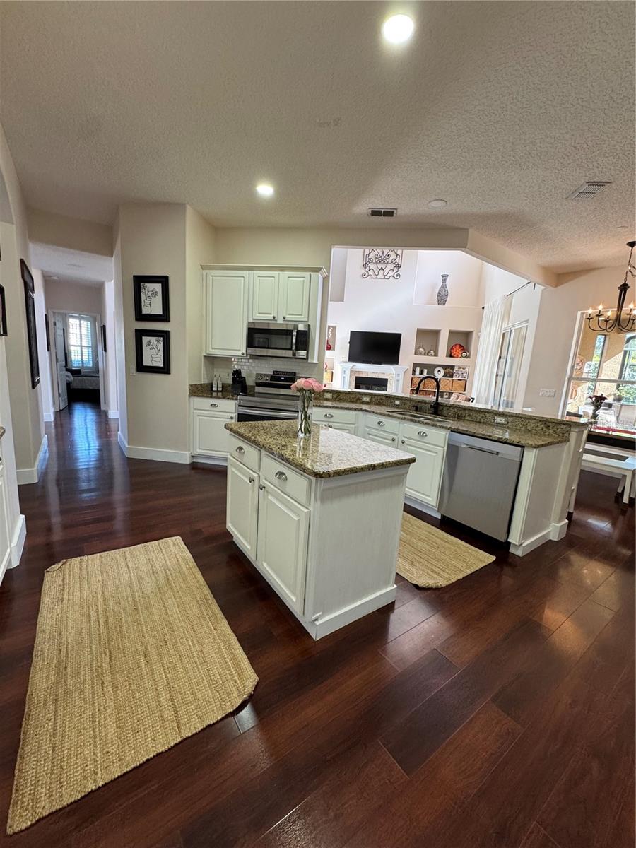 MAGNOLIA PLANTATION - Residential