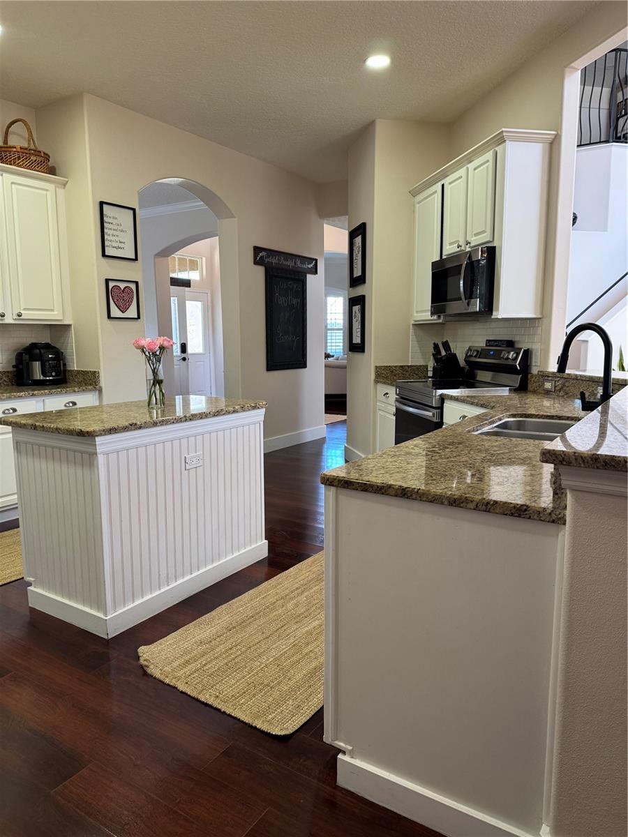 MAGNOLIA PLANTATION - Residential