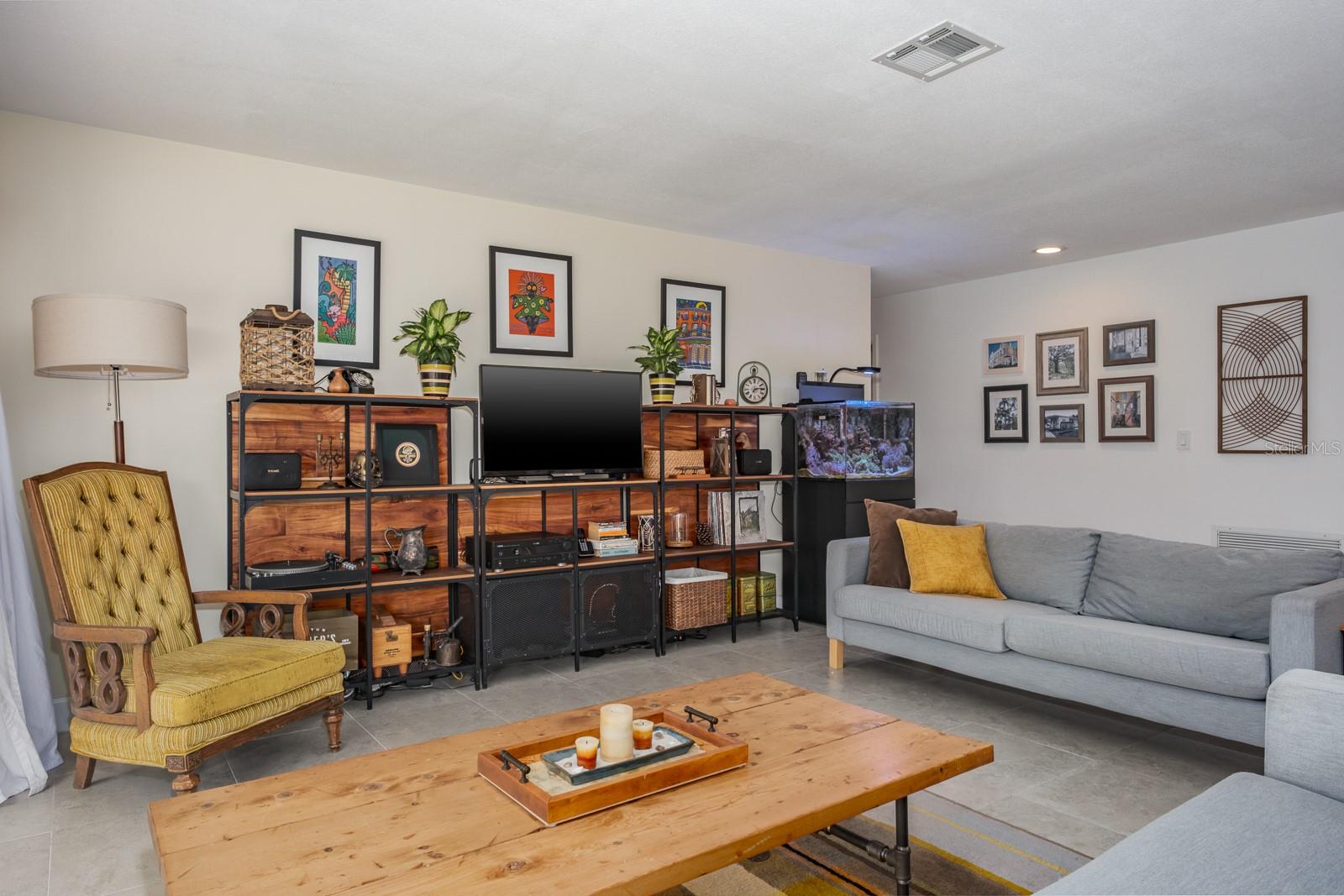 OAK FOREST OF COUNTRYSIDE - Residential