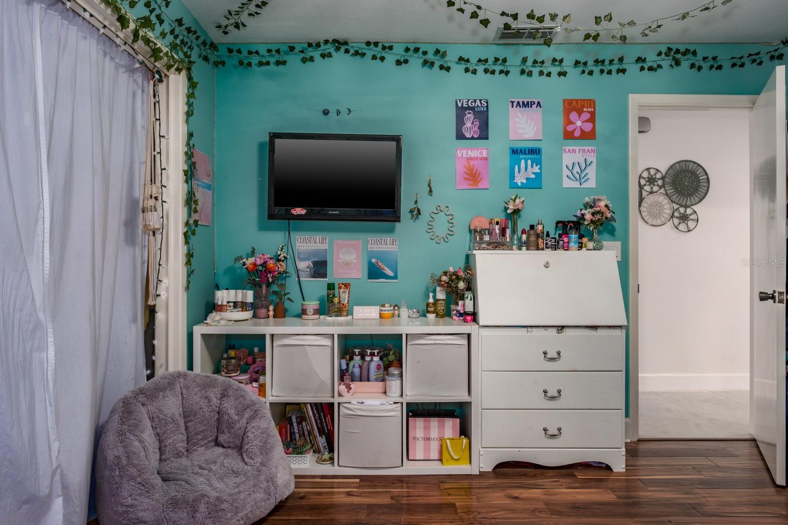 OAK FOREST OF COUNTRYSIDE - Residential