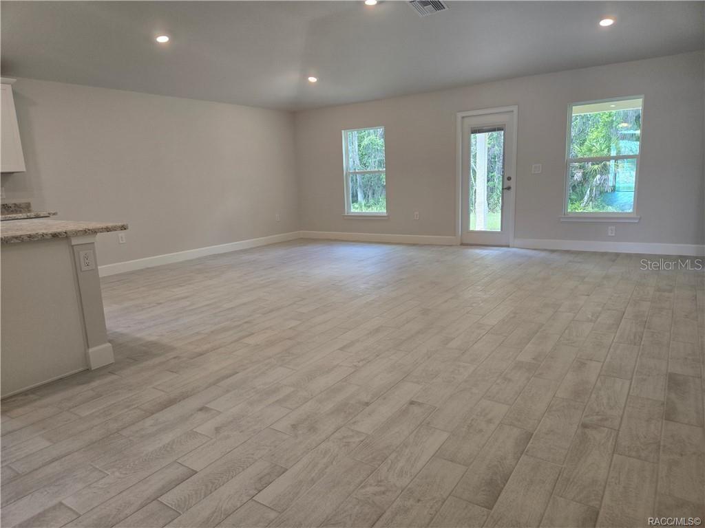 WYLD PALMS - Residential