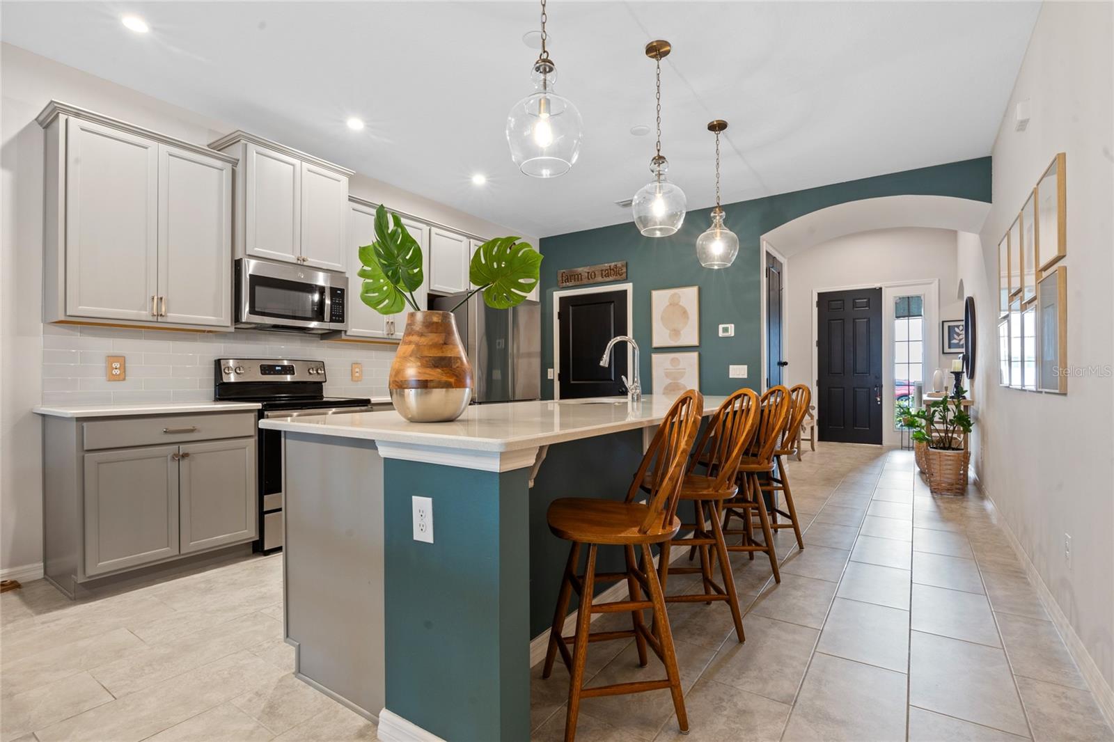 Photo 9 of 41 of 5517 SABAL DRIVE house