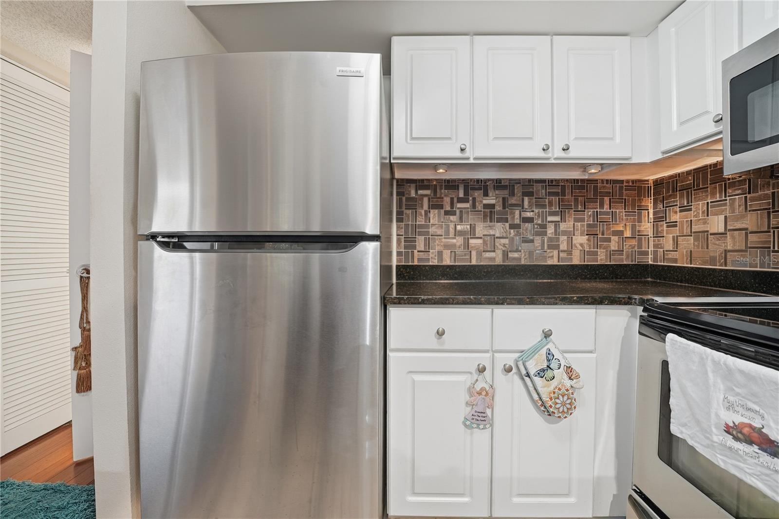 BRIDGEWATER PLACE CONDO - Residential