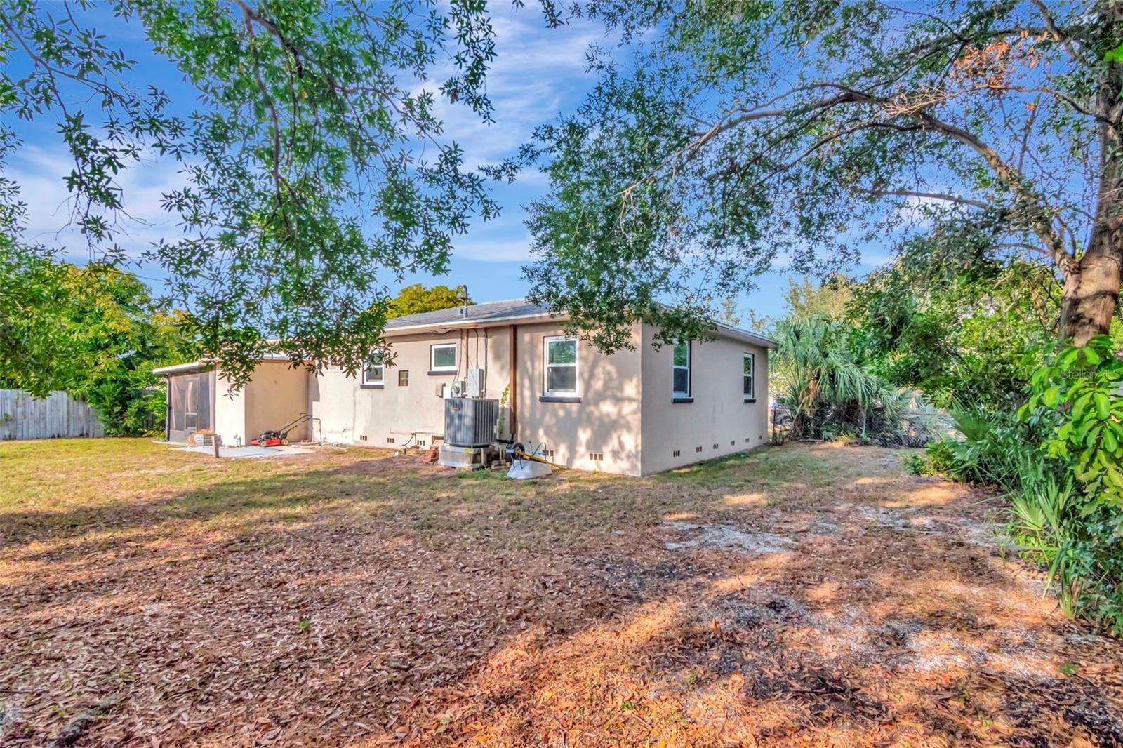 FLORAL VILLA ESTATES - Residential