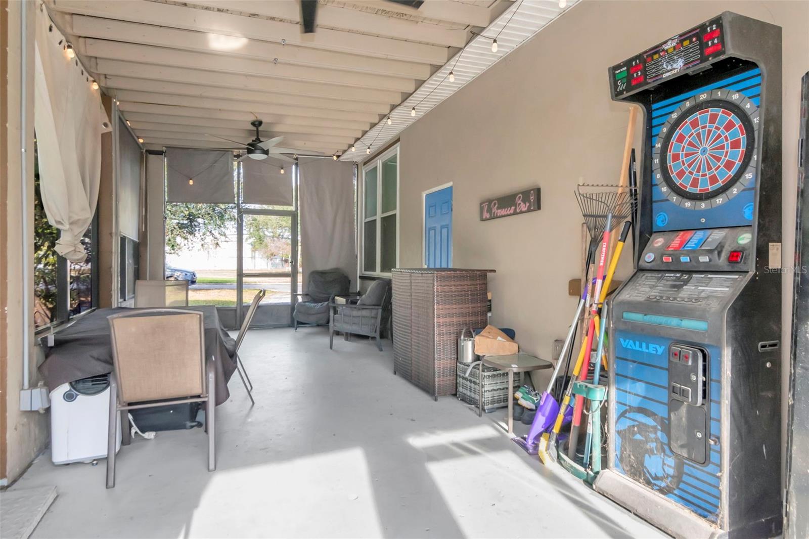 FLORAL VILLA ESTATES - Residential