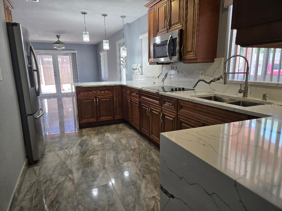 GOLFWOOD ESTATES UNIT 08 - Residential