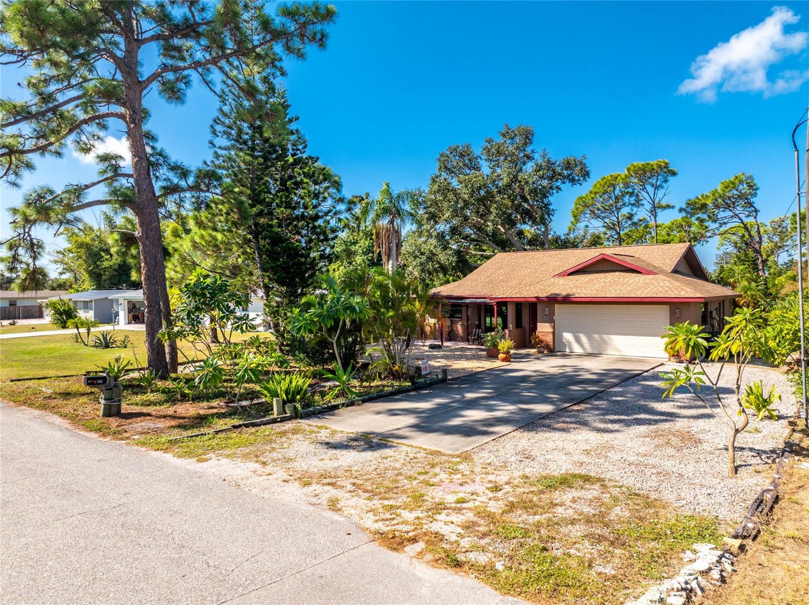 BAY VIEW MANOR - Residential