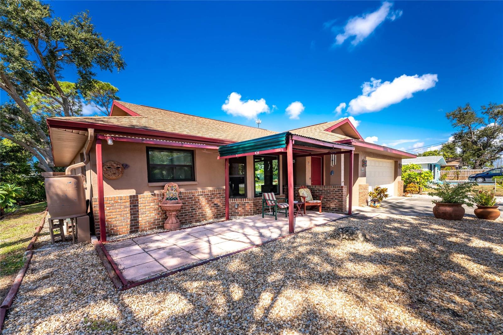 BAY VIEW MANOR - Residential