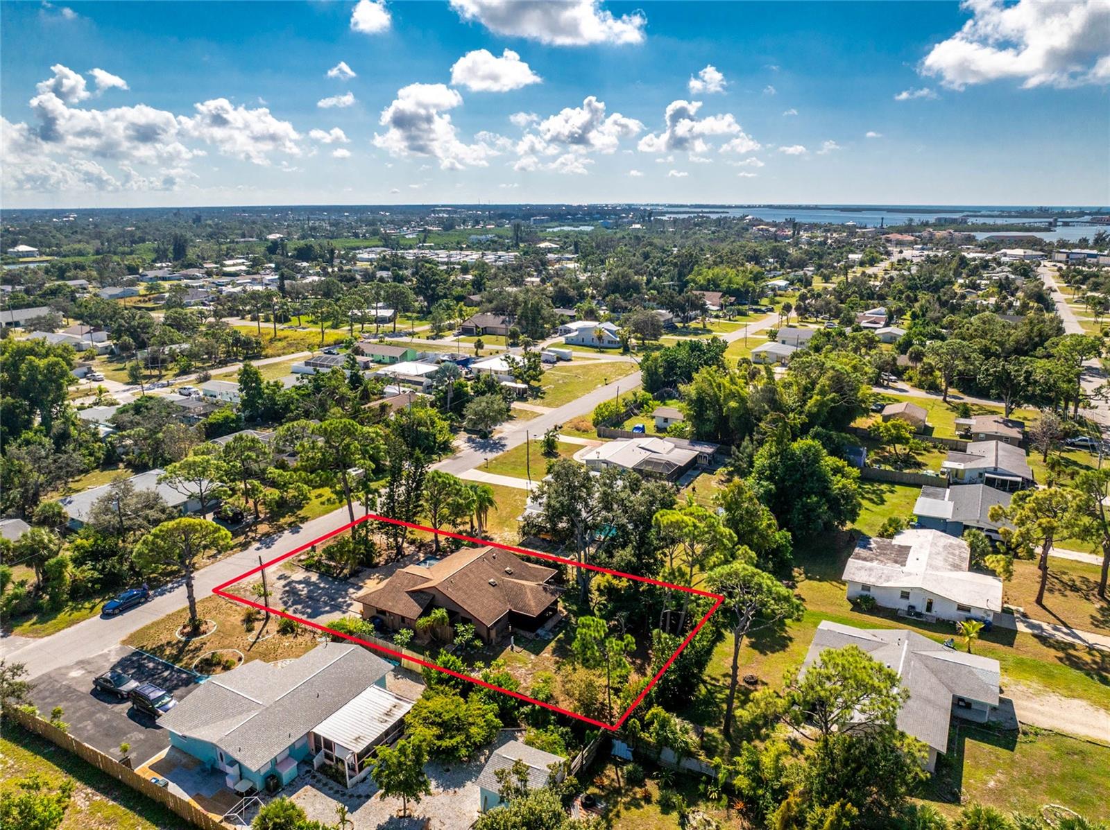 BAY VIEW MANOR - Residential