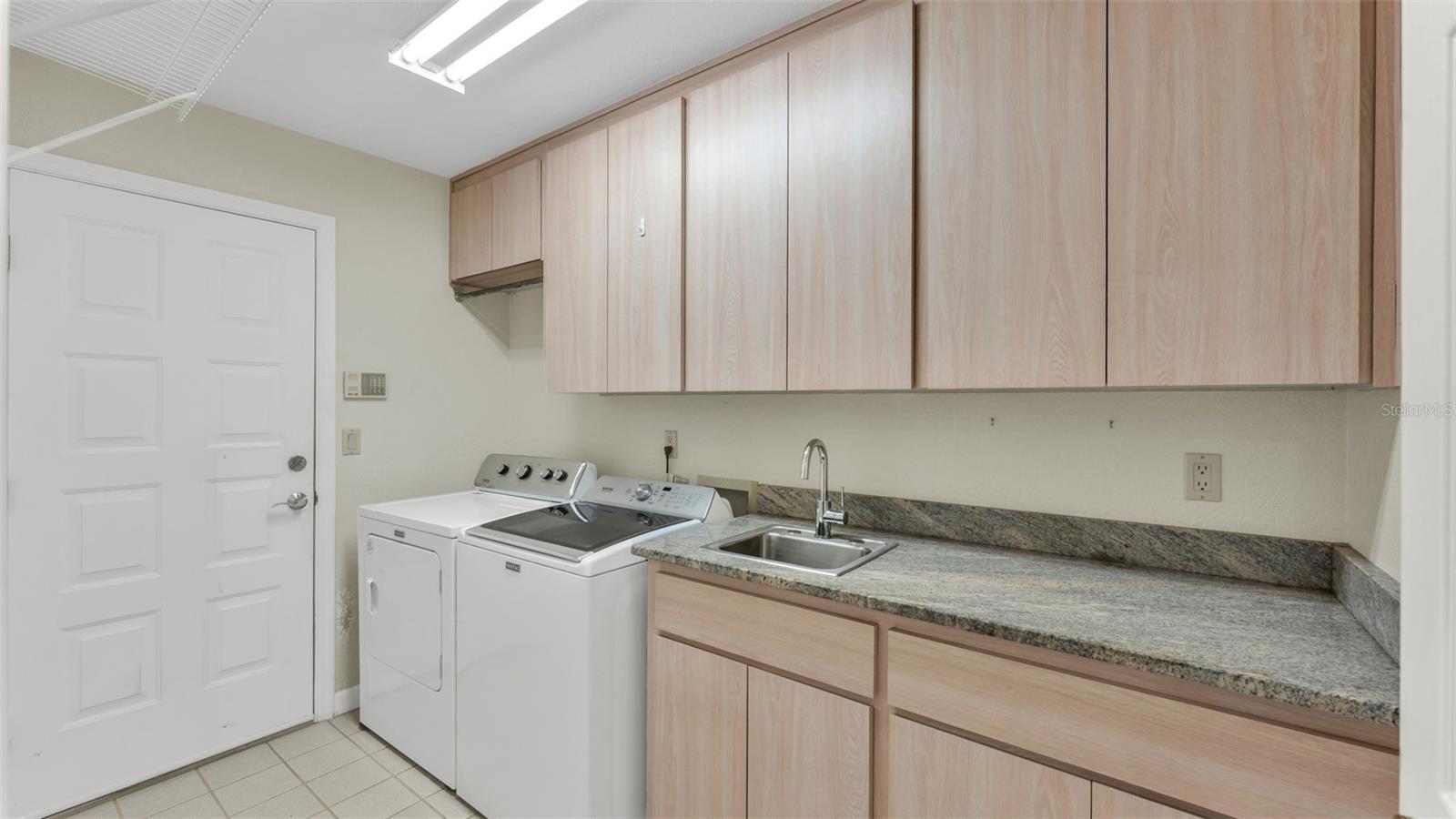 JULIANA WEST - Residential