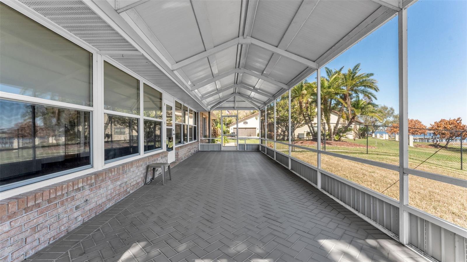 JULIANA WEST - Residential