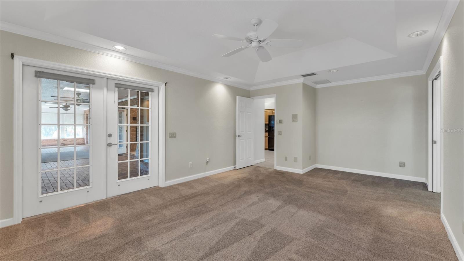 JULIANA WEST - Residential