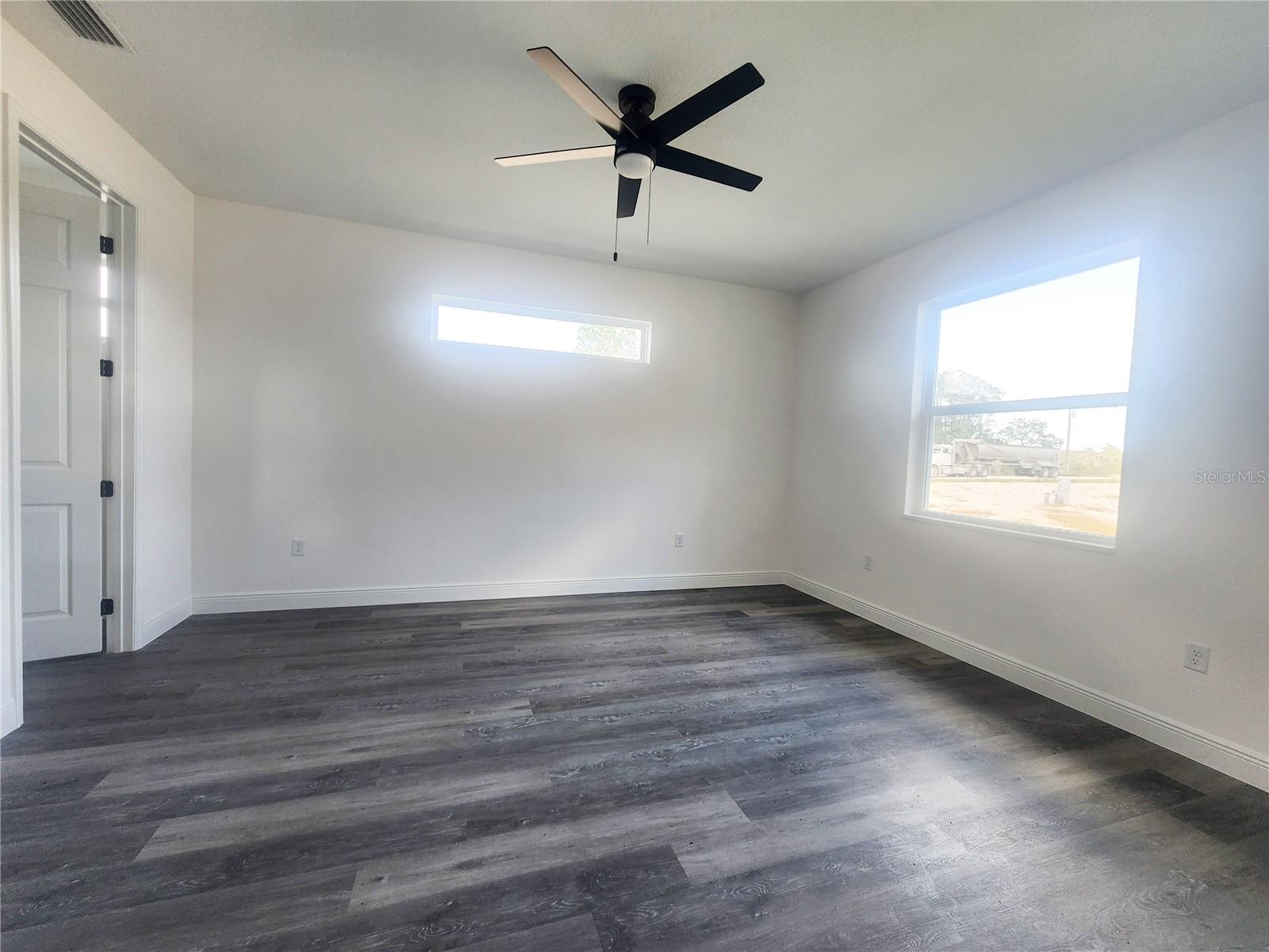 ROLLING HILLS UN 1 - Residential