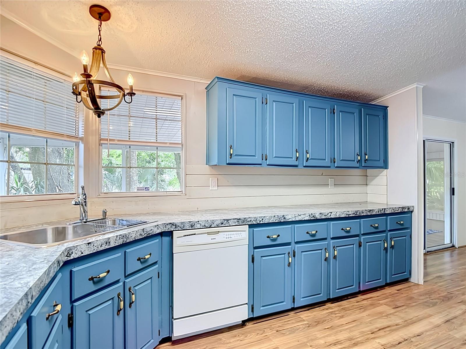 ZEPHYRHILLS COLONY CO - Residential