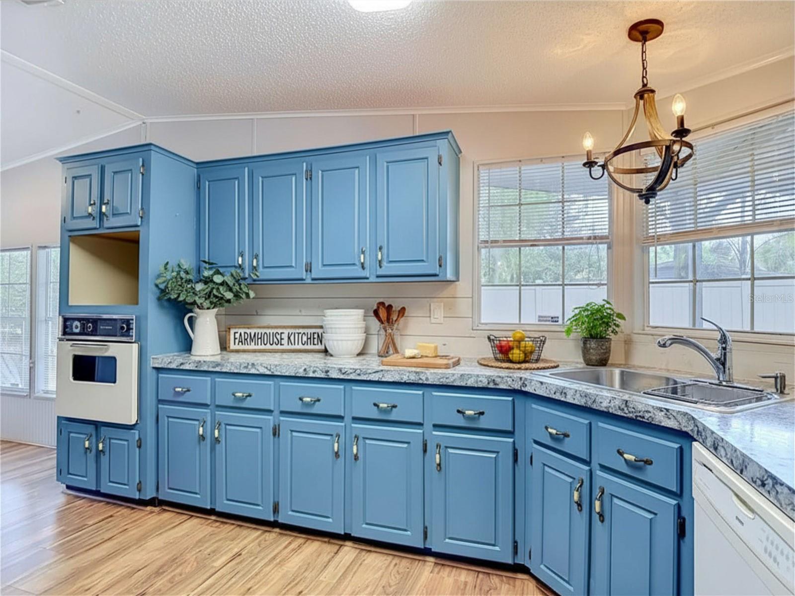 ZEPHYRHILLS COLONY CO - Residential