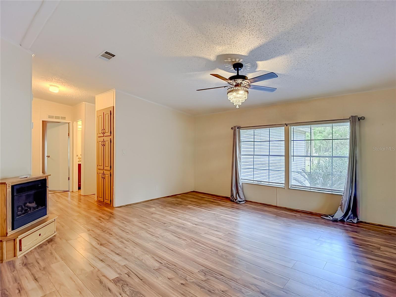 ZEPHYRHILLS COLONY CO - Residential