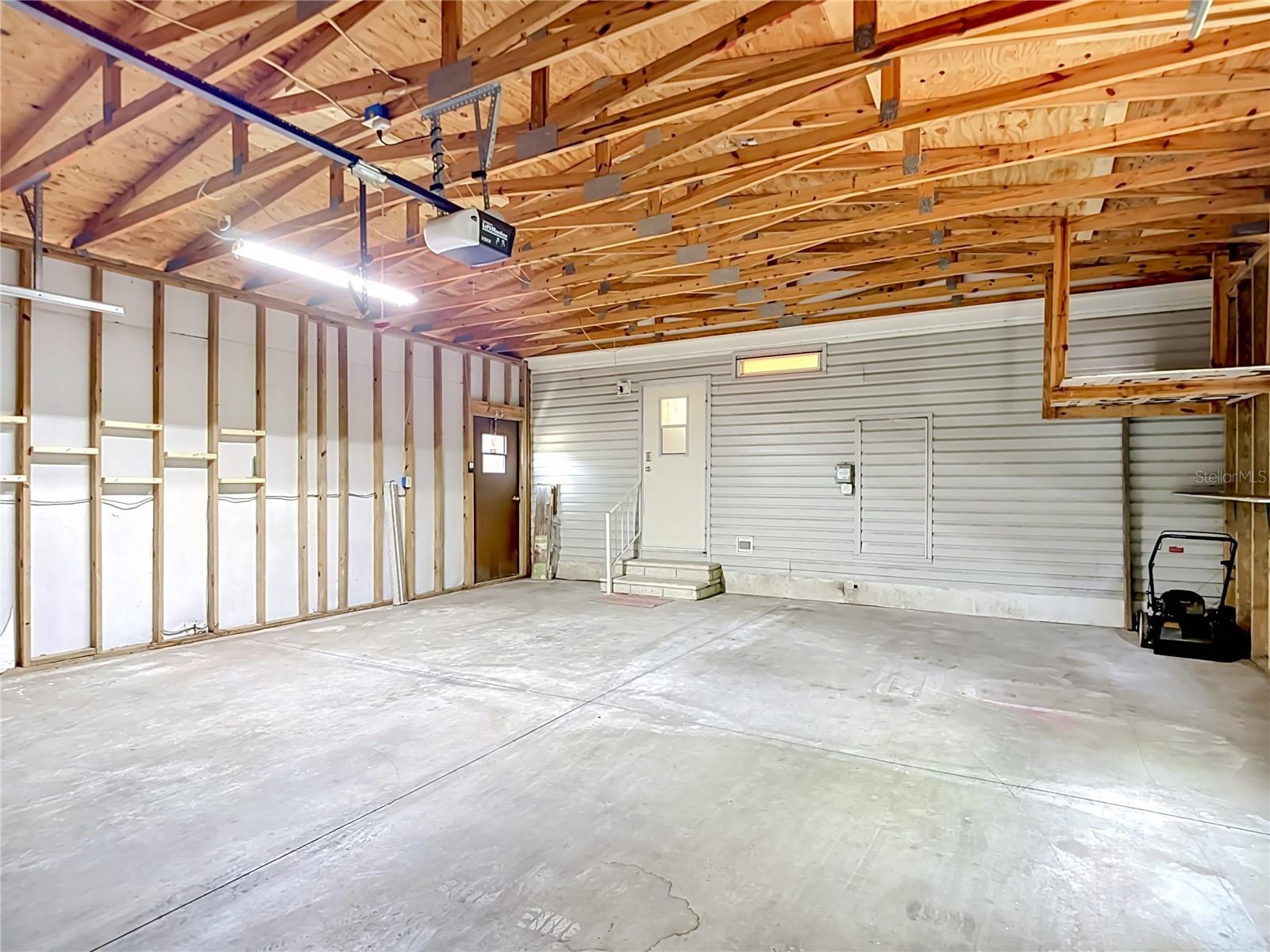 ZEPHYRHILLS COLONY CO - Residential