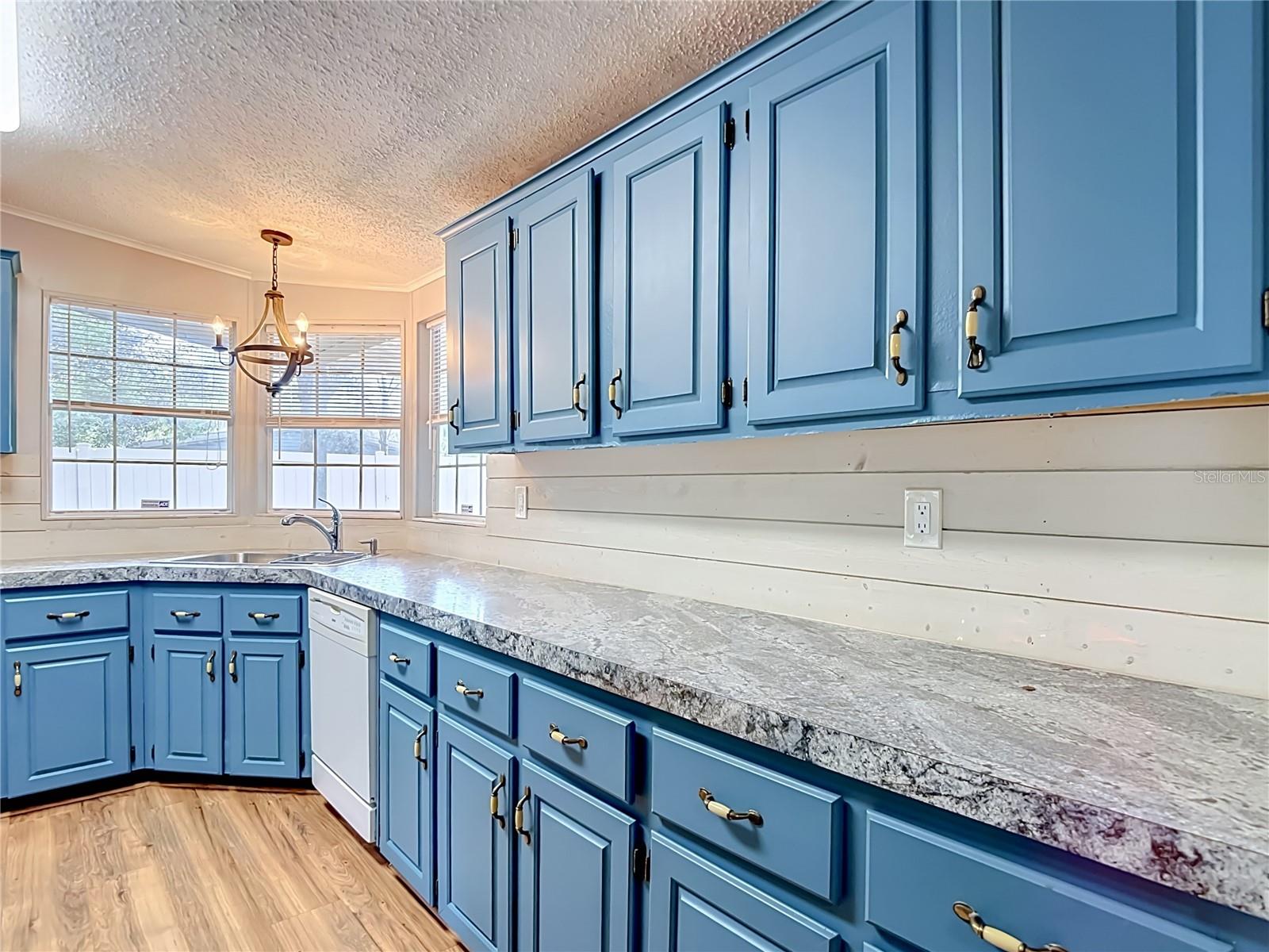 ZEPHYRHILLS COLONY CO - Residential