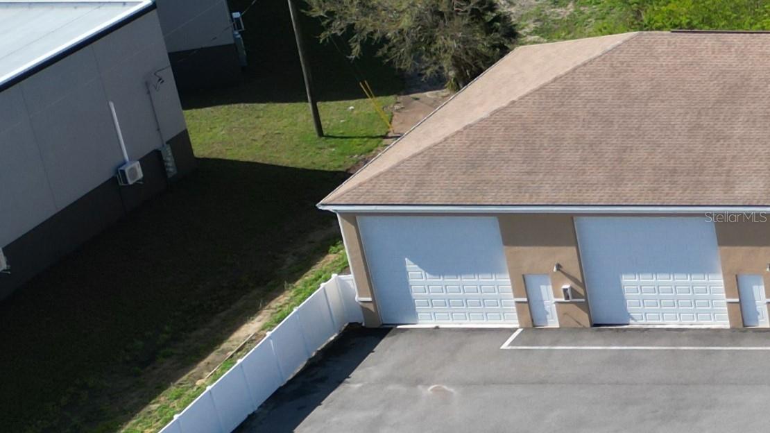 TAYLOR COACH CAVES - Commercial Sale