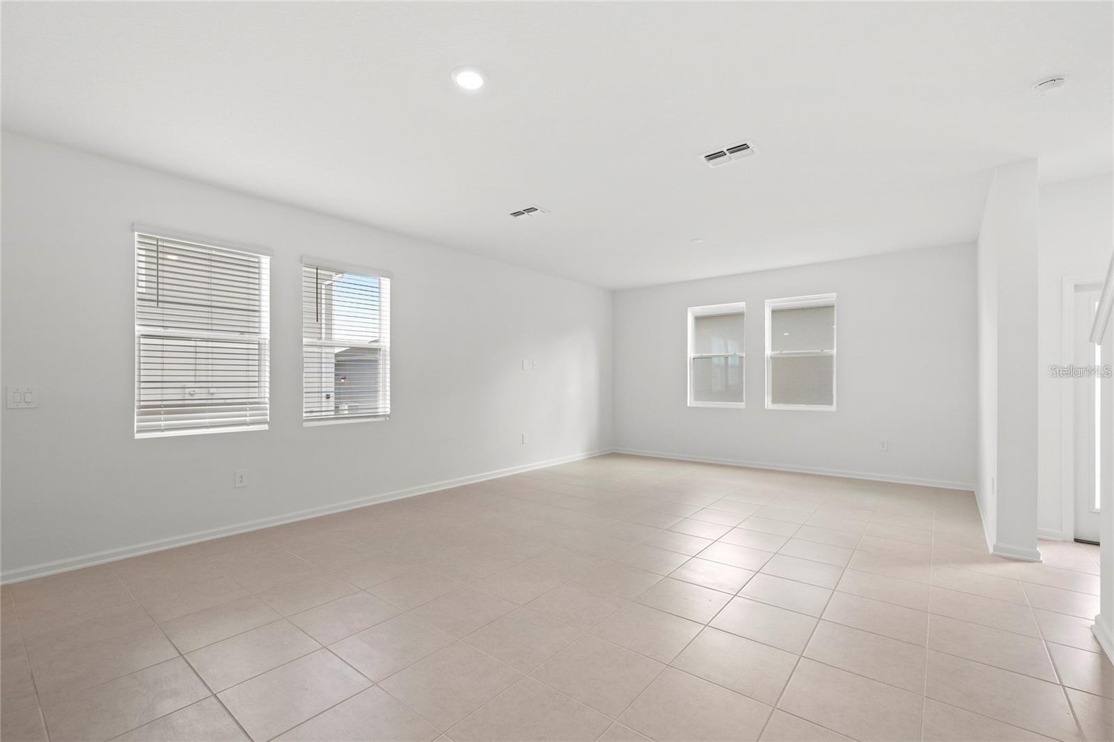 WELLNESS RDG PH 3 - Residential Lease