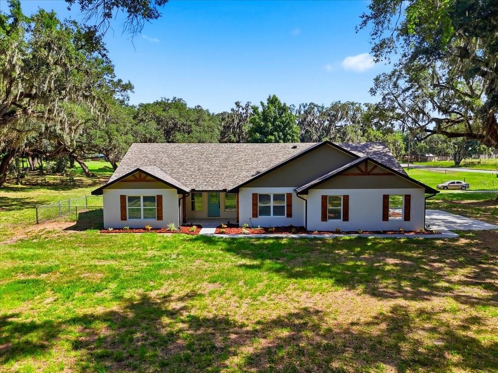 Photo of 2341 Griffin Road, Bartow, FL 33830 (MLS # P4939116)