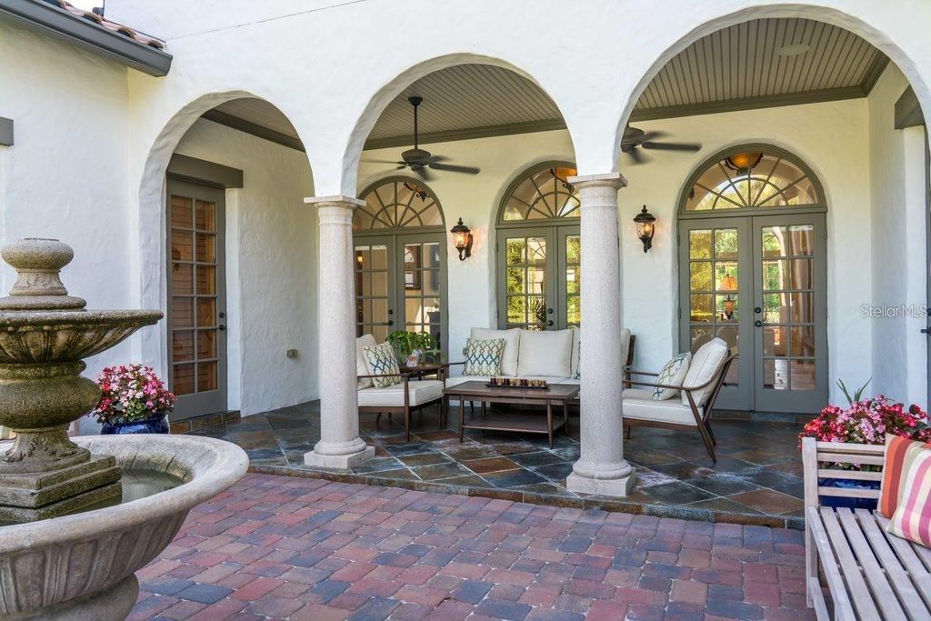 Photo of 713 Eastlawn Drive, Celebration, FL 34747 (MLS # O6402940)