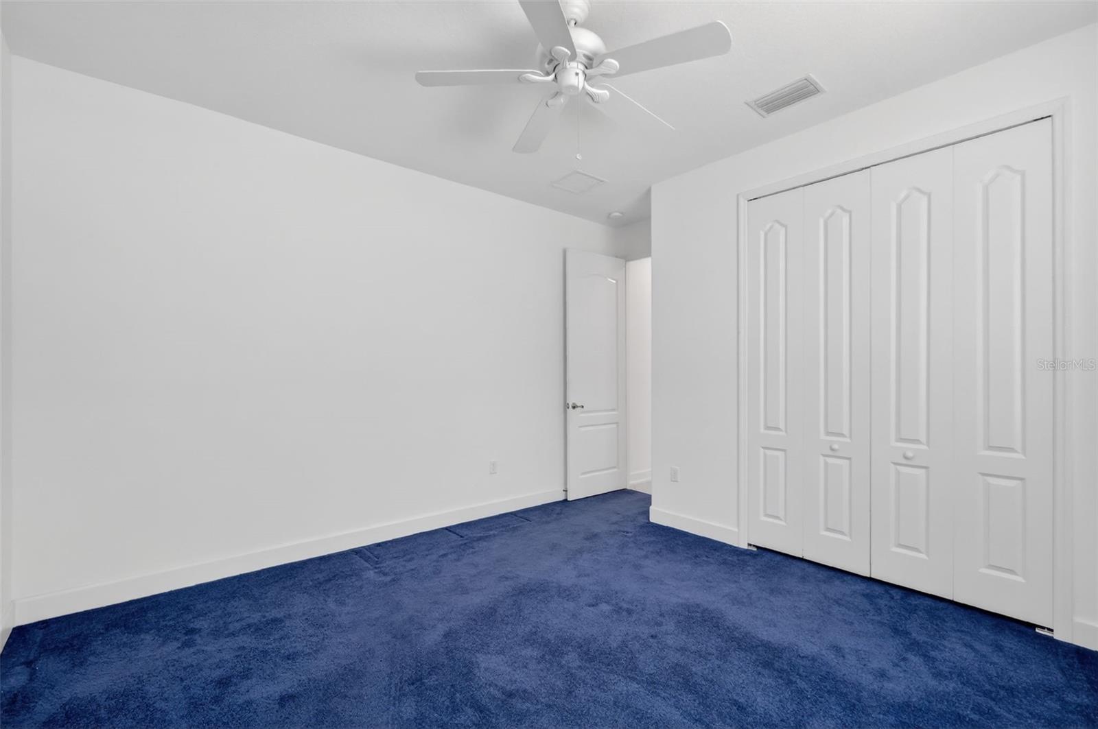 ROYAL TRAILS - Residential