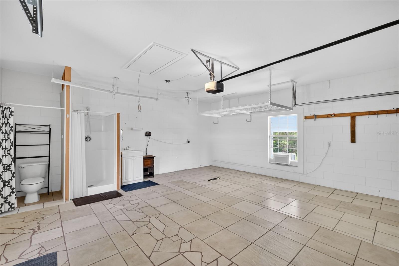 ROYAL TRAILS - Residential