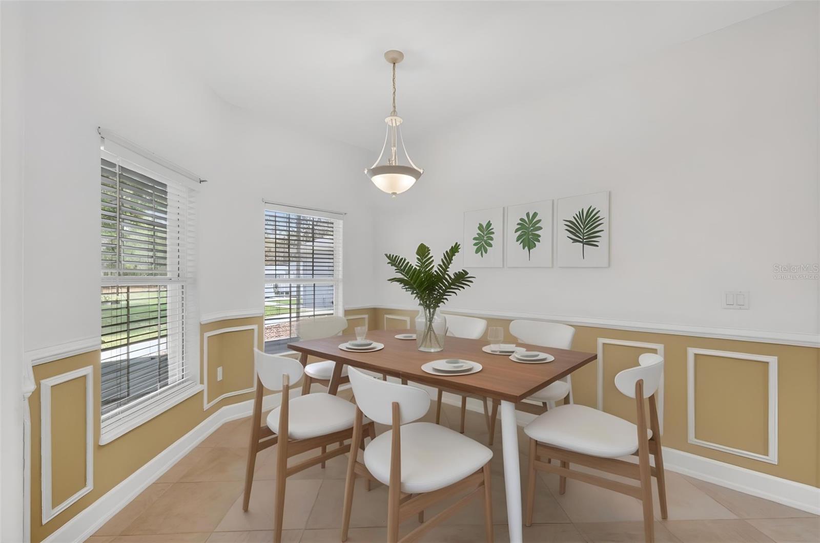 ROYAL TRAILS - Residential