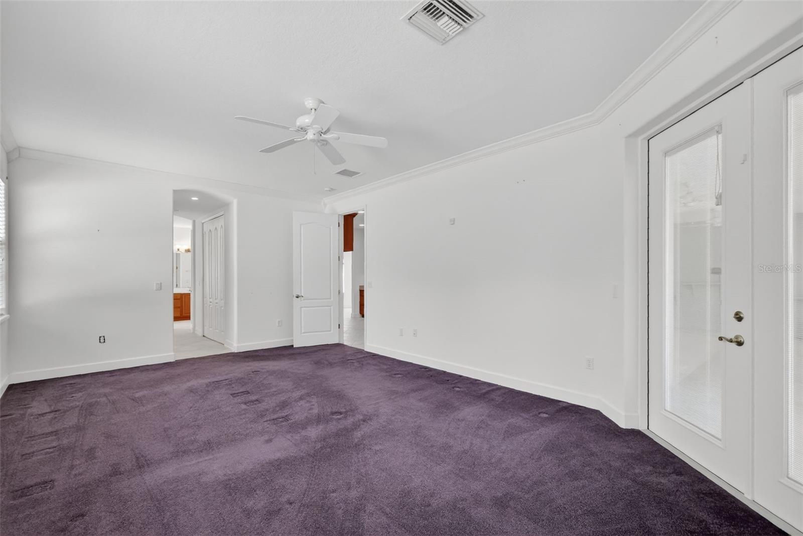 ROYAL TRAILS - Residential