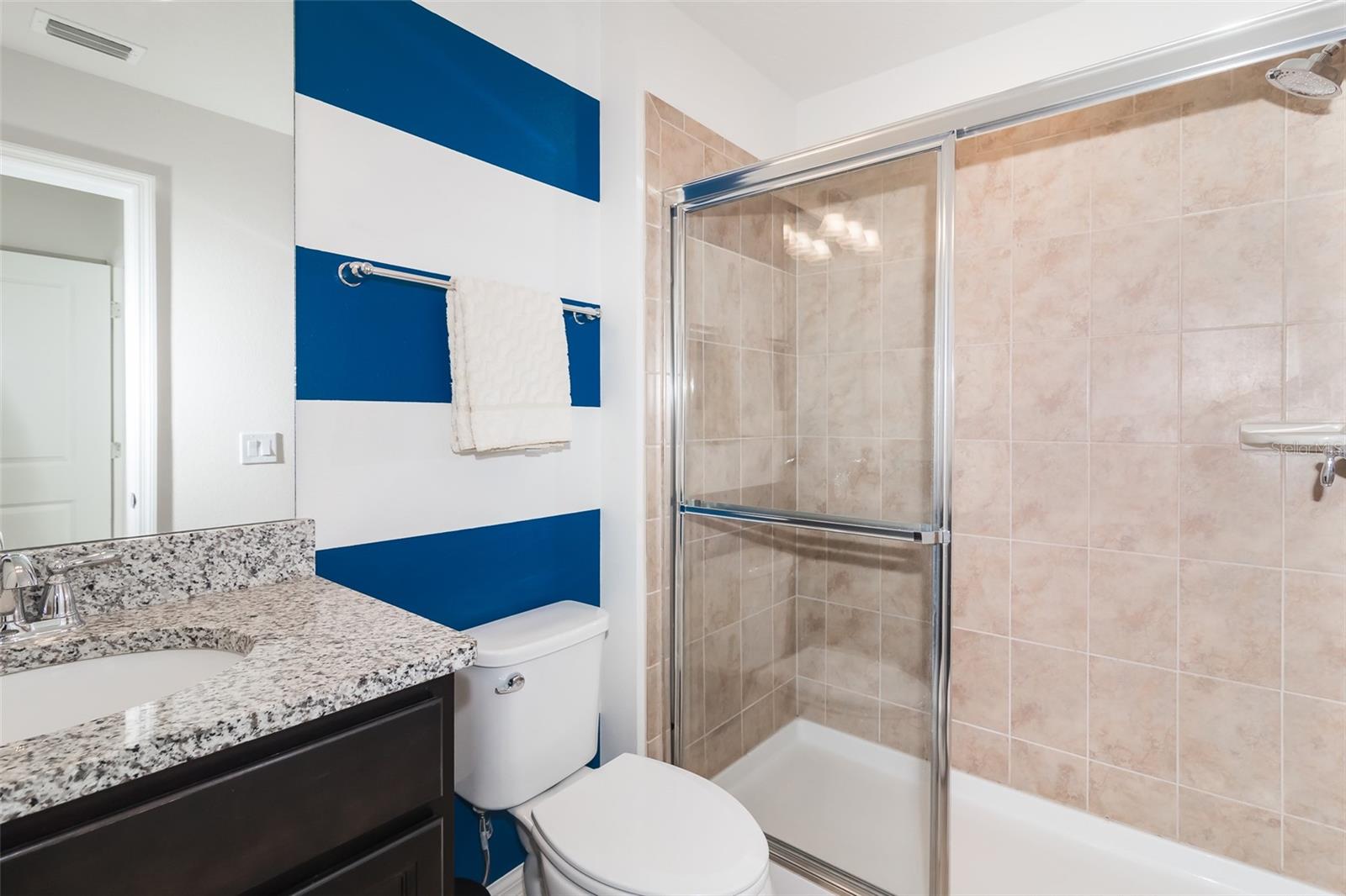 OAKMONT TWNHMS PH 2R - Residential