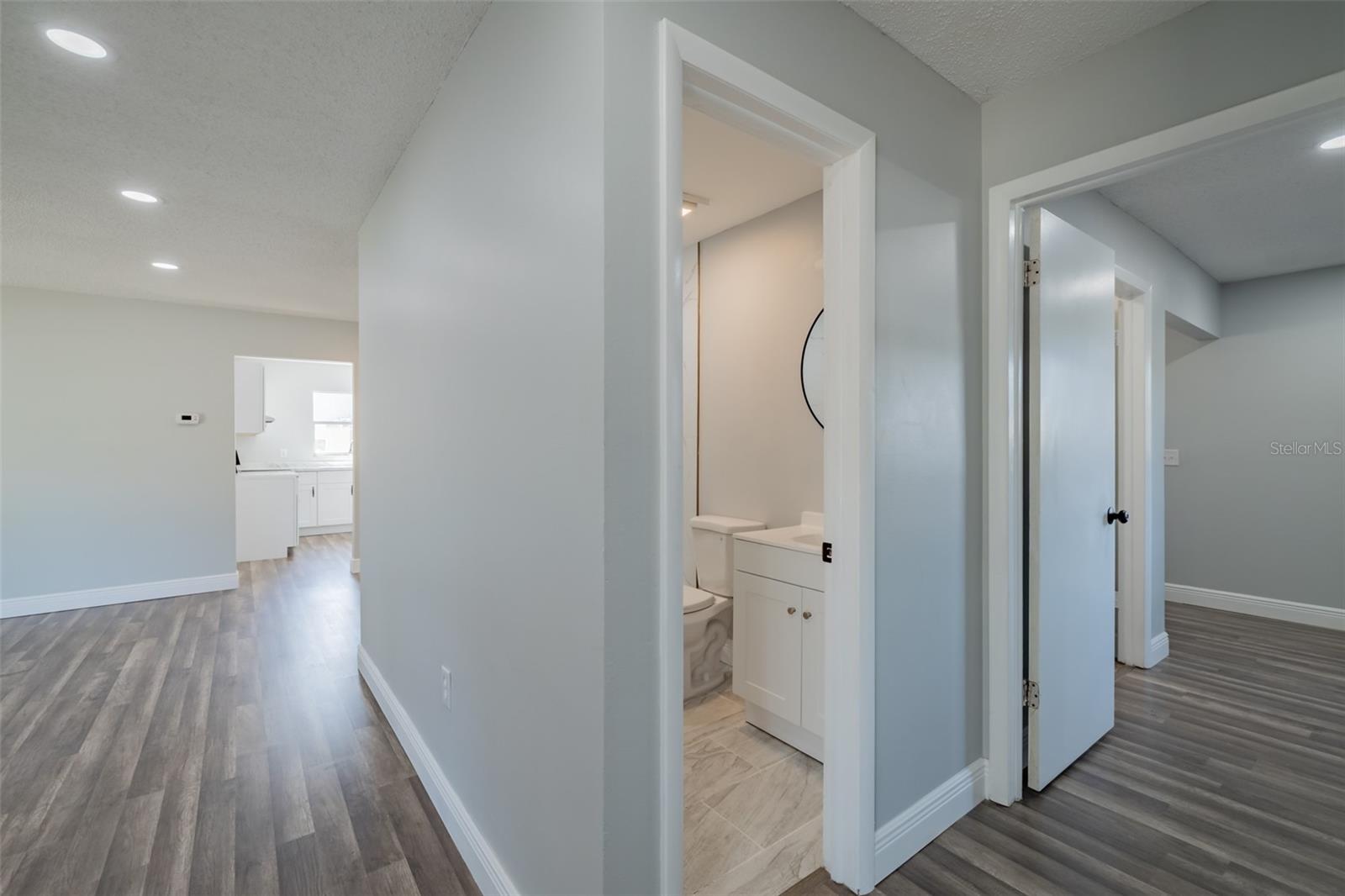 LAZY LANE ESTATES - Residential