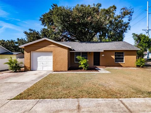 2401 DEVONWOODE PLACE SEFFNER FL 33584