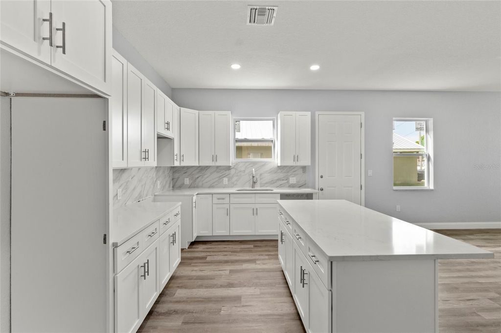 Photo of 3707 20th Street E, Bradenton, FL 34208 (MLS # A4686430)