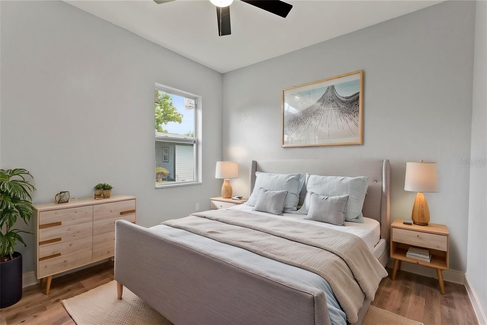 PINECREST - Residential