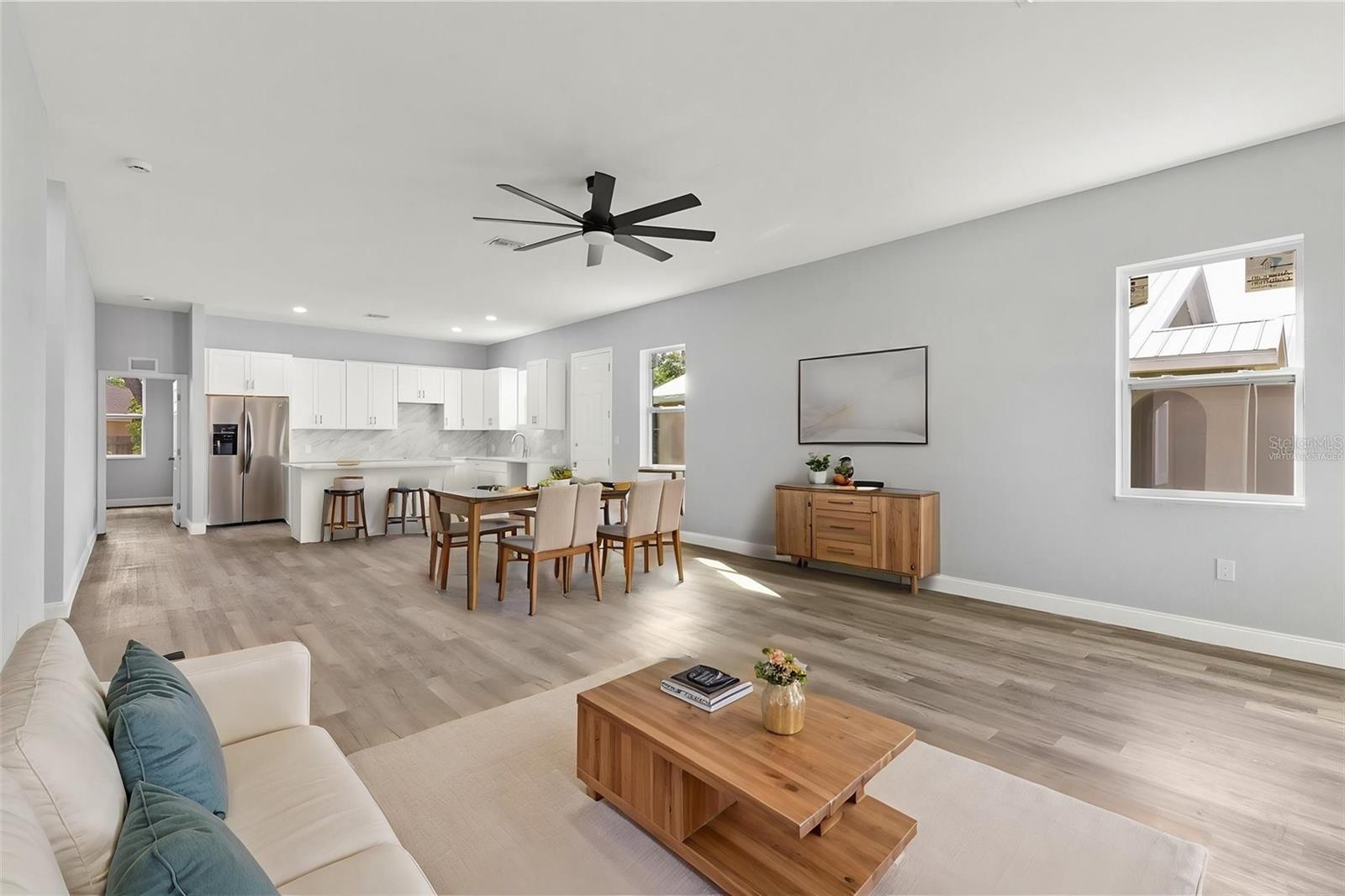 PINECREST - Residential