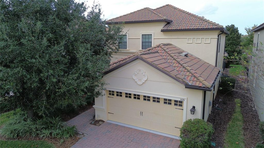 Photo of 1424 Moon Valley Drive, Davenport, FL 33896 (MLS # O6349433)