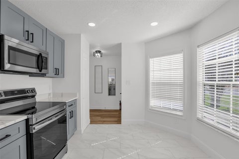 25345 Green Heron Drive, Leesburg, FL 34748