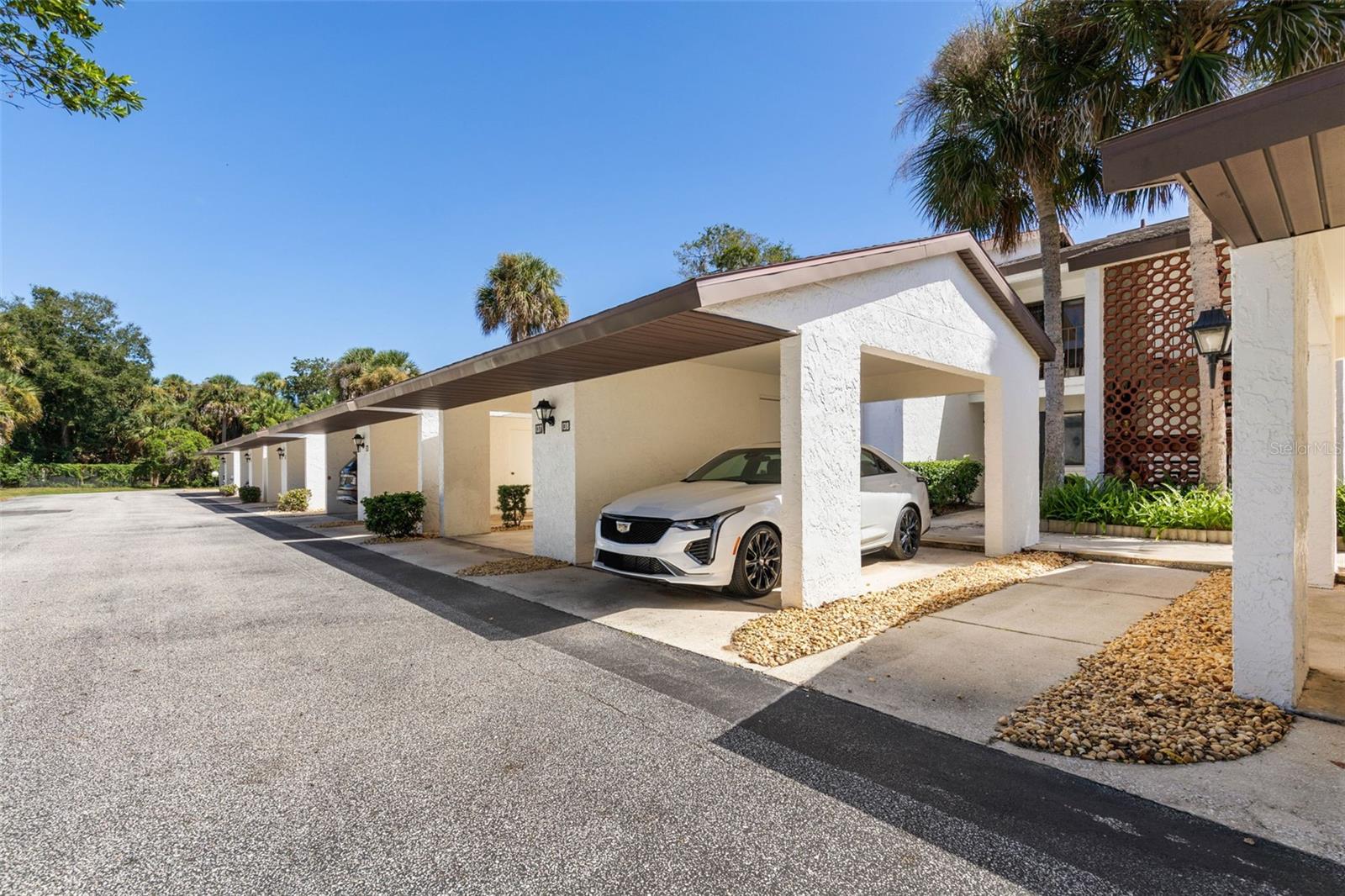 1 TOMOKA OAKS BOULEVARD 138