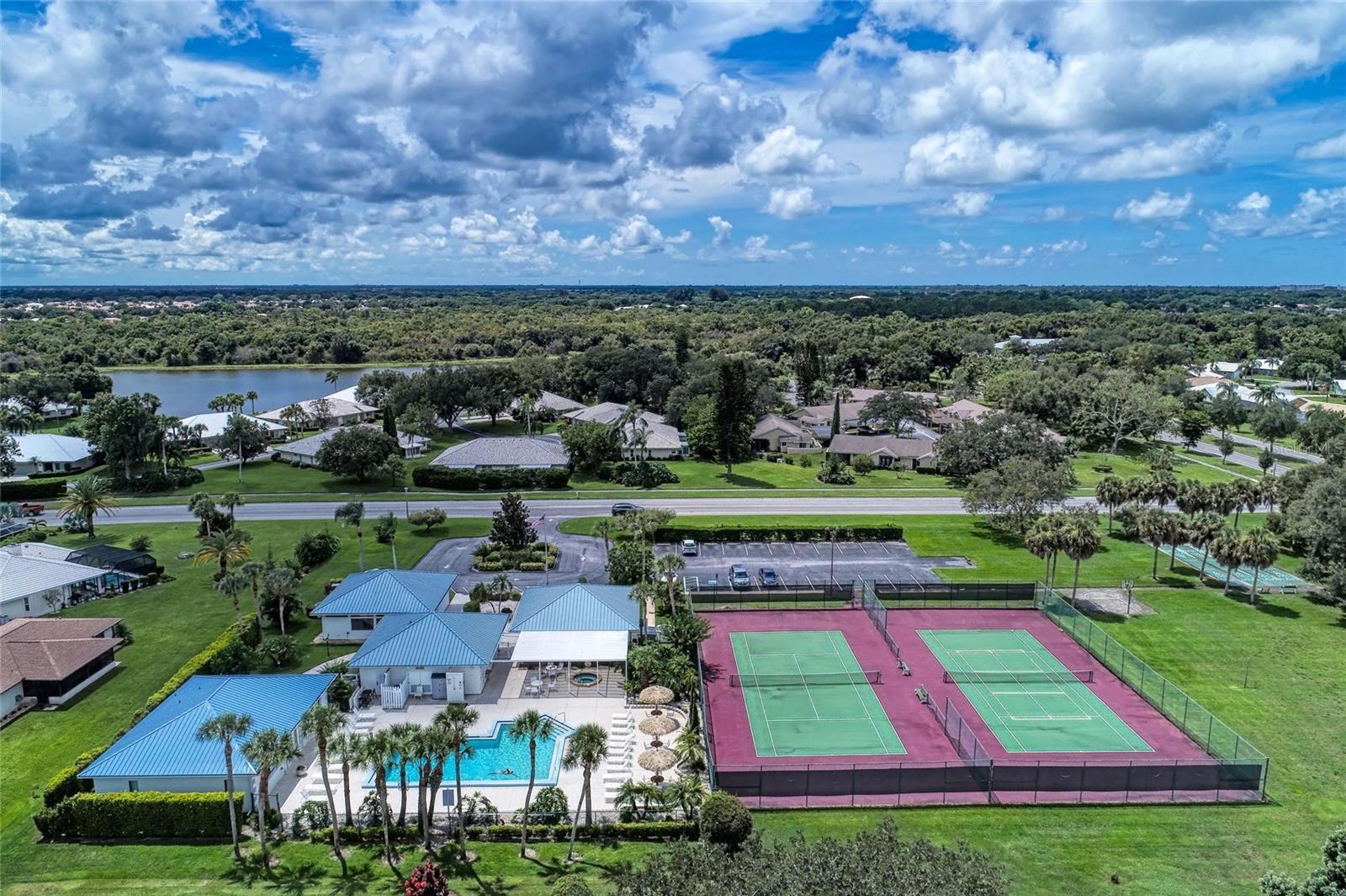 WILLOW SPRINGS - Residential