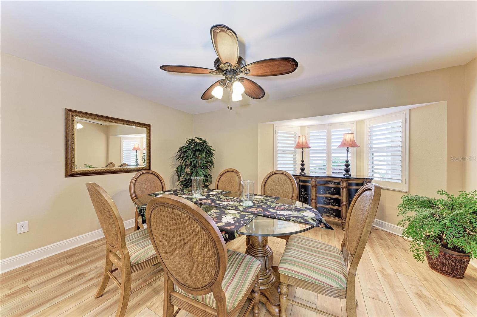 WILLOW SPRINGS - Residential