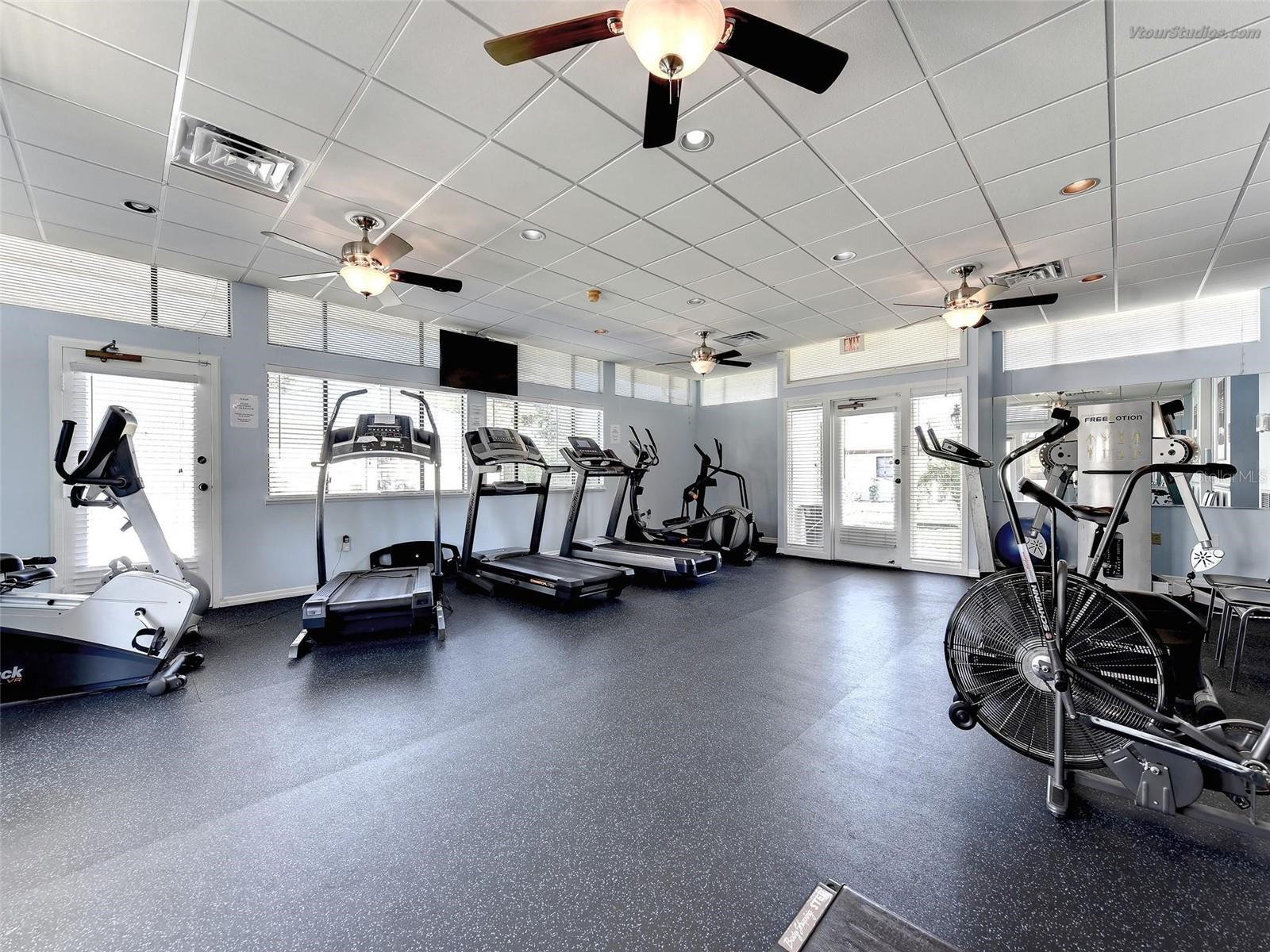 WILLOW SPRINGS - Residential