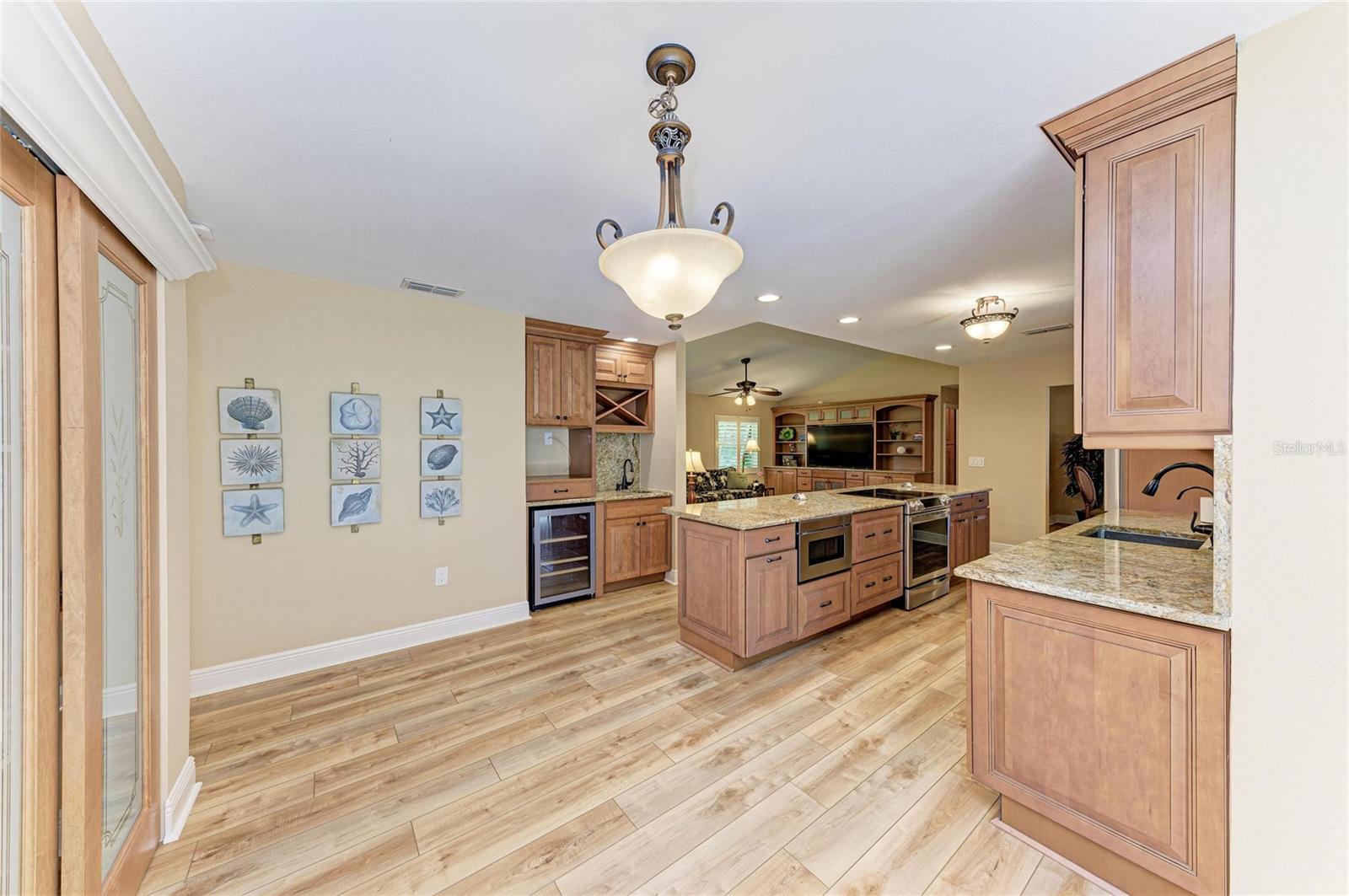 WILLOW SPRINGS - Residential