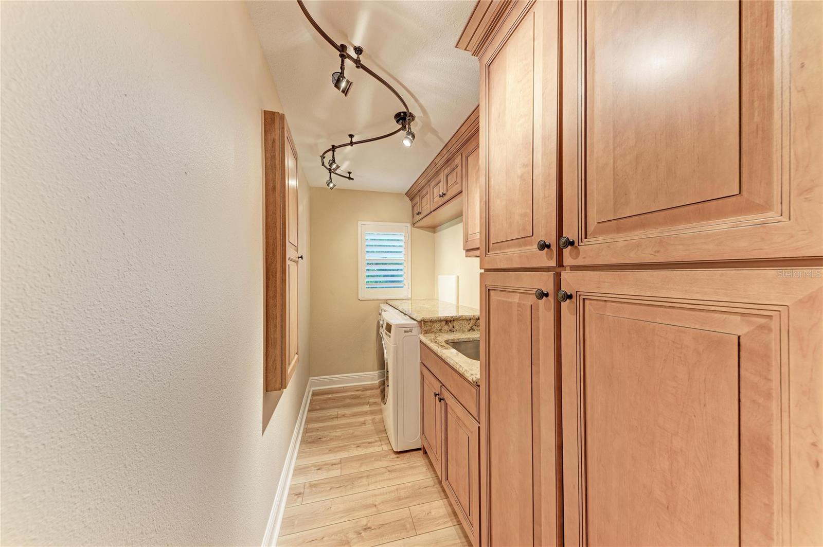 WILLOW SPRINGS - Residential